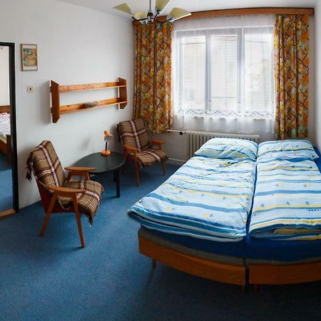 Гостьовий будинок Family House Moravsky Kras Vilemovice Екстер'єр фото